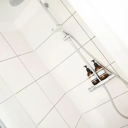 Apartment Suite26-2 *