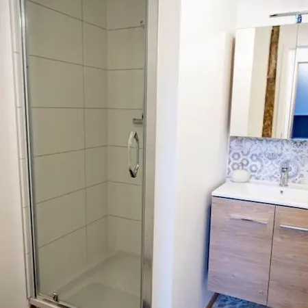 Suite26-2 아파트 *